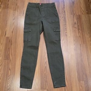 SPANX Stretch Twill Ankle Cargo Pant in Soft Sage Green Size Large Tall (20311T)